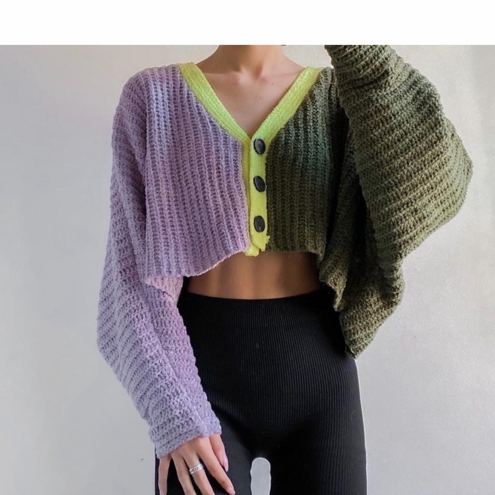 Urban Outfitters  Ashlyn Batwing Cropped‎ Cardigan